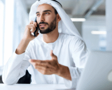 الاستماع والتحليل